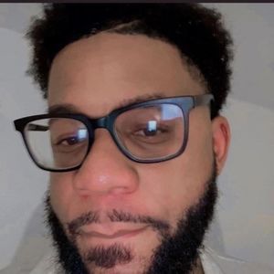 Meet your Posher, Devante